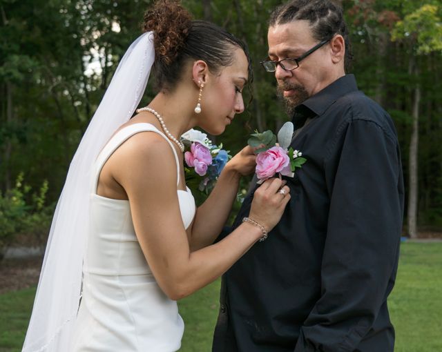 Bride with a guest before the ceremony